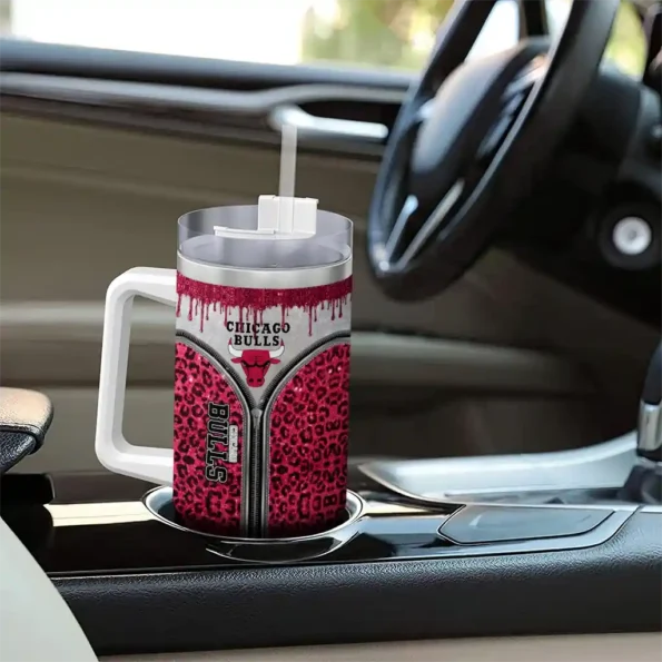 custom chicago bulls leopard zipper red curved tumbler trendy 1.webp