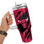 customized chicago bulls claw cut red black curved tumbler best selling 1.webp