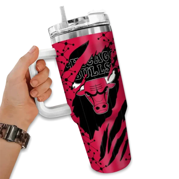 customized chicago bulls claw cut red black curved tumbler fashion forward 1.webp