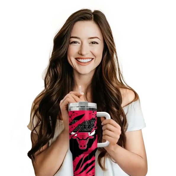 customized chicago bulls claw cut red black curved tumbler premium grade 1.webp