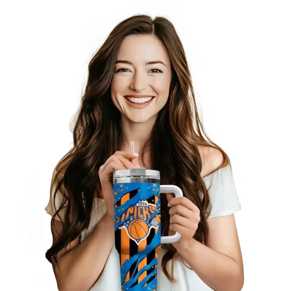 customized new york knicks claw cut blue black curved tumbler premium grade 1.webp